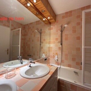Appartement 4 pièces - 6 personnes - 4*. Isola 2000. Mme Ovadia Corinne